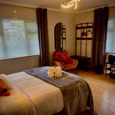 Shanroe Accommodation Mullaghbane エクステリア 写真